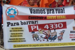 Congresso recua e suspende votação de destaques ao PL 4330