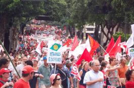 Centenas vão às ruas de BH em defesa da Petrobrás, da Reforma Política e dos Direitos