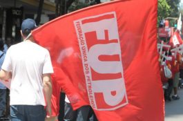 FUP exige que Petrobrás suspenda contrato com empresa que assumirá toda a operação da AMS
