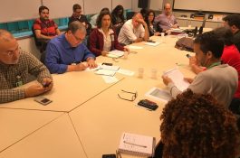 Diretores da FUP entregam pauta de reivindicações em reunião na Petrobrás