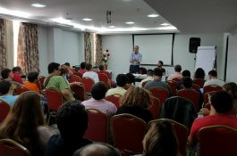 Petroleiros responderão com greve à retirada de direitos