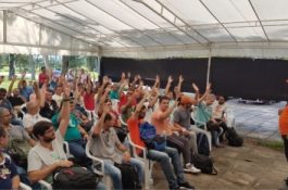 Petroleiros dizem não aos blindados na Reduc