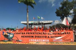 Petrobrás anuncia venda de quatro refinarias