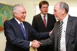 Temer e Parente são os culpados pelos preços abusivos dos combustíveis