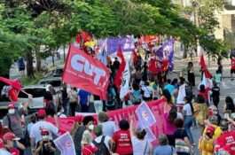Mulheres vão às ruas de Belo Horizonte e gritam: “Bolsonaro Nunca Mais”