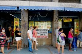 Governo Bolsonaro quer reduzir inflação ‘apostando na fome do brasileiro’