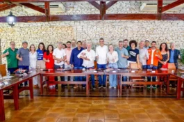 FUP reforça papel social da Petrobrás em reunião com o presidente Lula