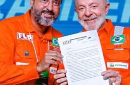 FUP entrega carta ao presidente Lula em evento em Angra dos Reis (RJ)