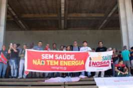 Zema ataca Aposentados da Cemig e trabalhadores fazem greve