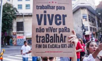 Estudo da Unicamp mostra que quase 21 milhões de trabalhadores estão em sobrejornada