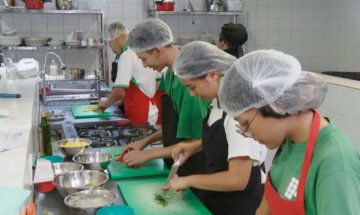 Desemprego até maio cai para 5,6%, o menor já registrado no período