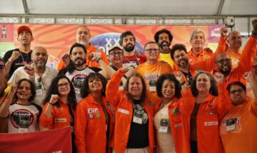 Petroleiros e petroleiras elegem primeira mulher coordenadora da FUP