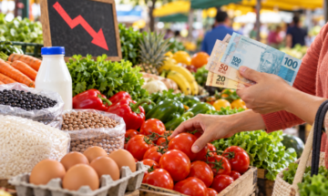 Salário voltou a comprar mais alimentos depois de 2023