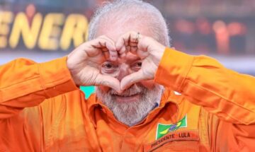 Soberania nacional está em jogo nestas eleições e o Brasil precisa decidir o destino de suas riquezas